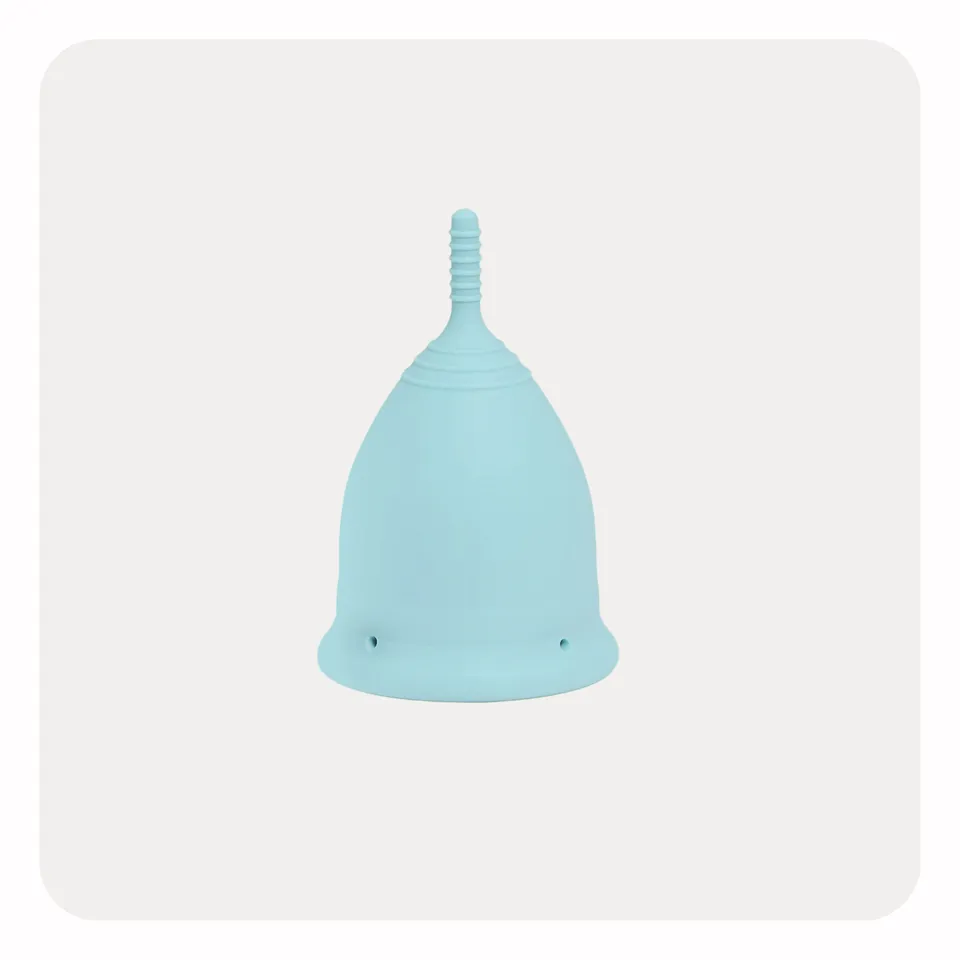 divine-cup-menstruationstasse-blau-soft-medizinisches-silikon image 1