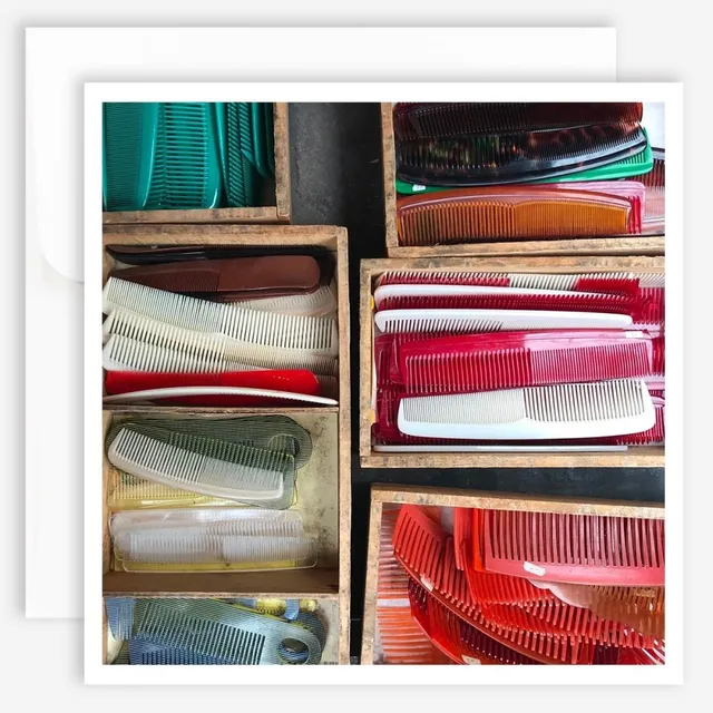 jao-brand-note-cards-note-card-combs-klappkarte image 1