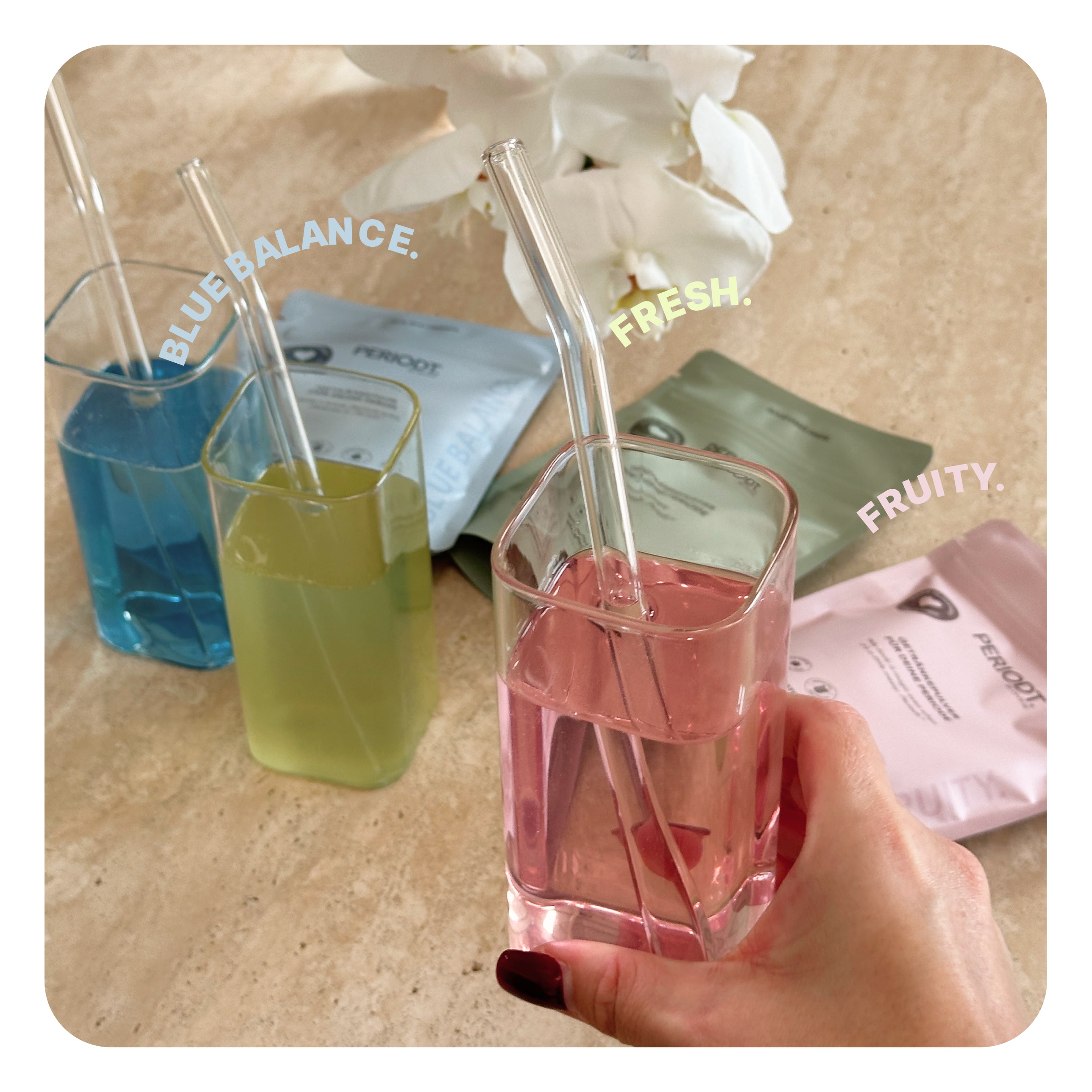 divine-starter-set-menstruationstasse-periodt-drink-flasche image 3