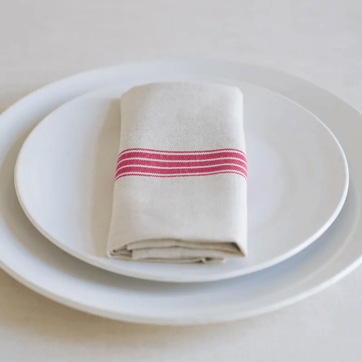 jao-brand-kitchen-provincial-stripe-serviette-stoff-rot image 1