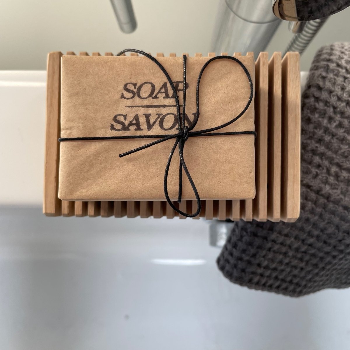 jao-bath-body-wooden-soap-dish-seifenschale-holz image 4