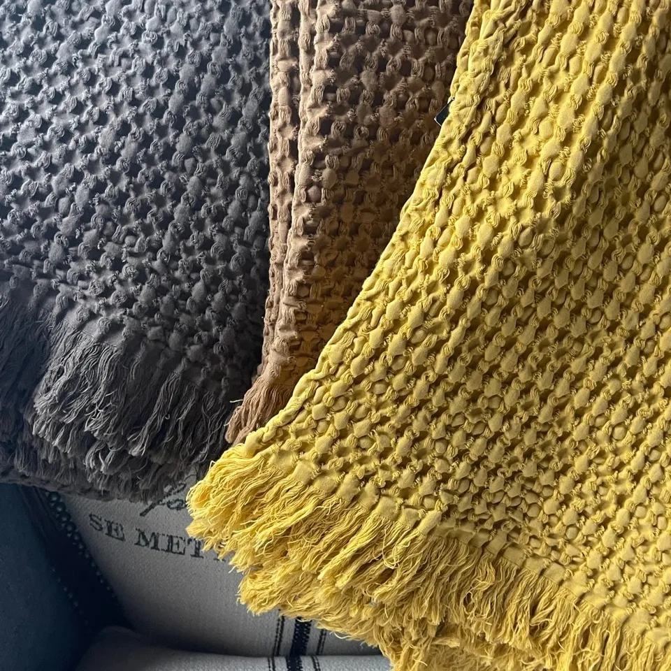 jao-blankets-waffle-cotton-throw-baumwolldecke-saffron-waffel image 1