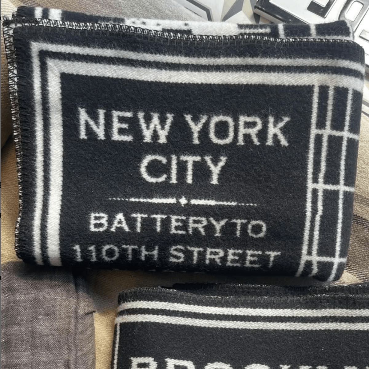jao-blankets-new-york-city-map-wolldecke-vintage image 3