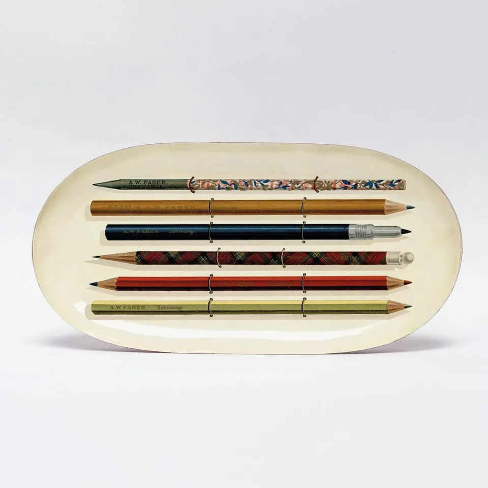 jao-for-the-home-vintage-pencils-emaille-tablett-oval image 1
